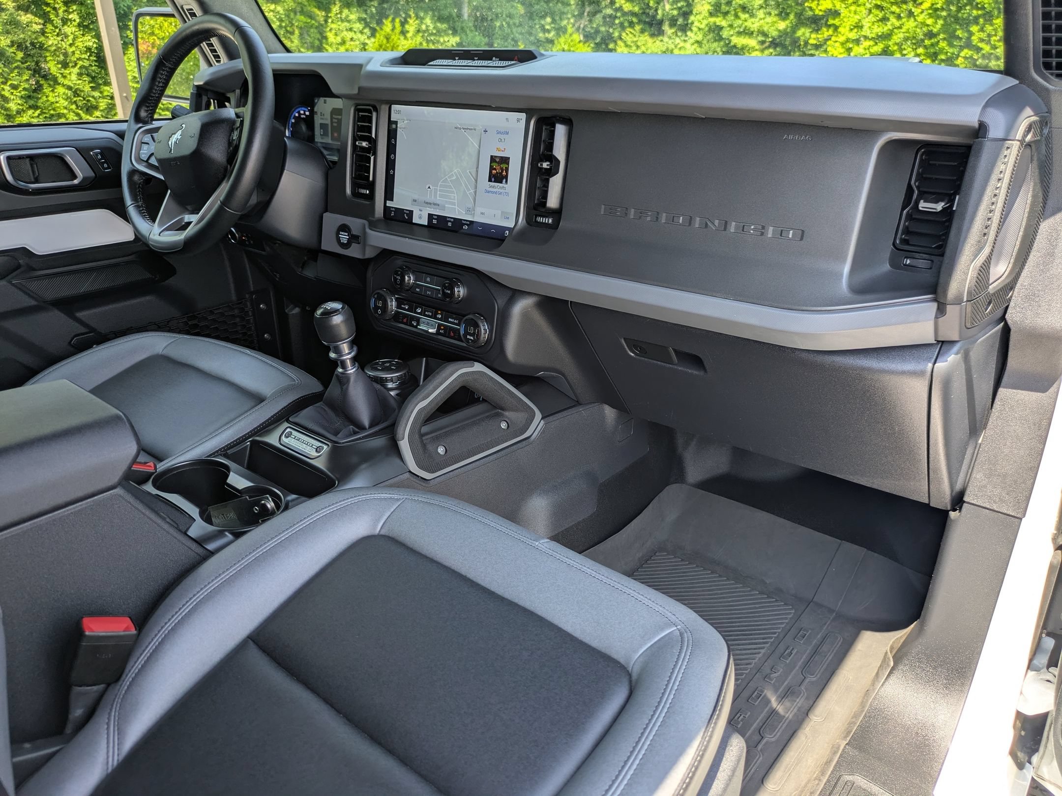 Certified 2024 Ford Bronco Big Bend w/ Sasquatch Package AWD/4WD image 28
