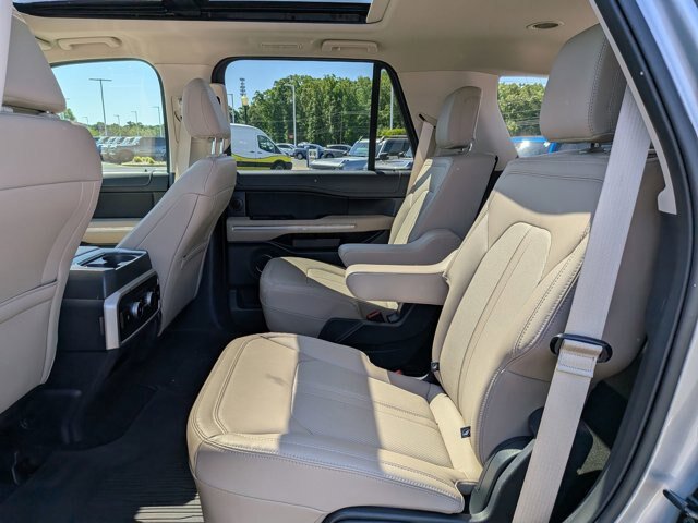 Certified 2024 Ford Expedition Limited AWD/4WD image 29