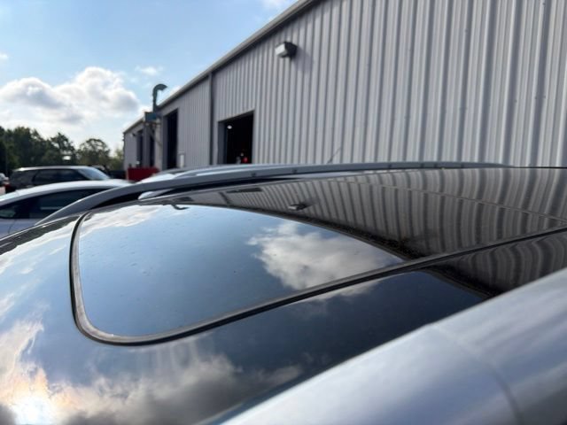 Certified 2019 Ford Escape Titanium FWD image 8