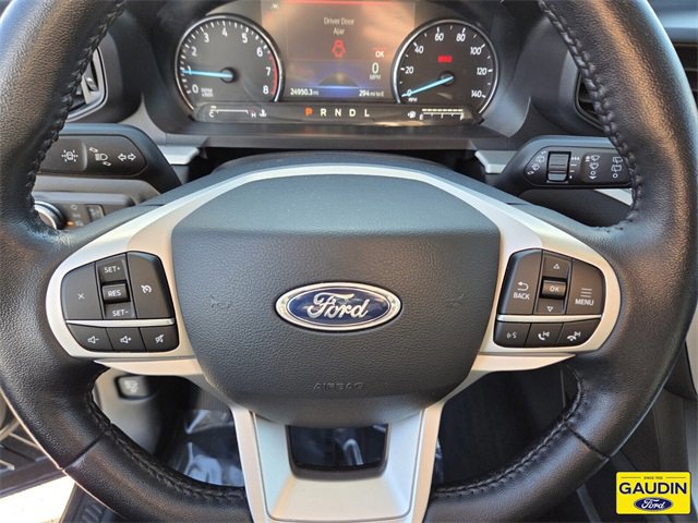 Certified 2022 Ford Explorer XLT w/ Class IV Trailer Tow Package image 19