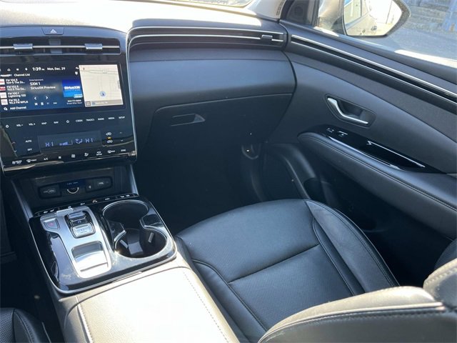 Used 2023 Hyundai Tucson Limited image 15