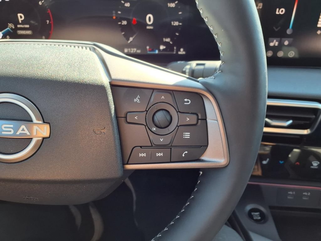 Used 2026 Nissan Sentra SV w/ SV Convenience Package FWD image 19