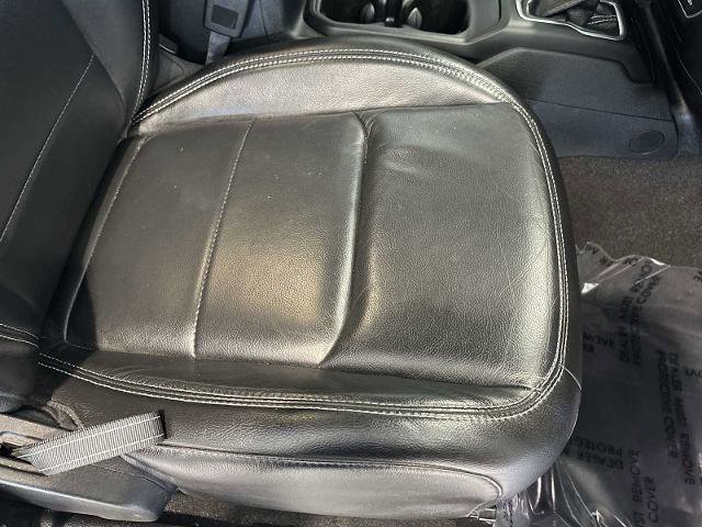 Used 2020 Jeep Gladiator Overland w/ Uconnect 4C Nav & Sound Group image 27