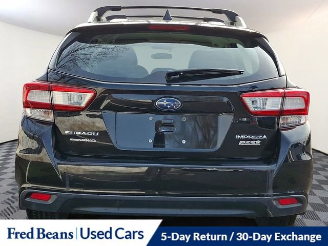 Used 2017 Subaru Impreza 2.0i Premium image 5
