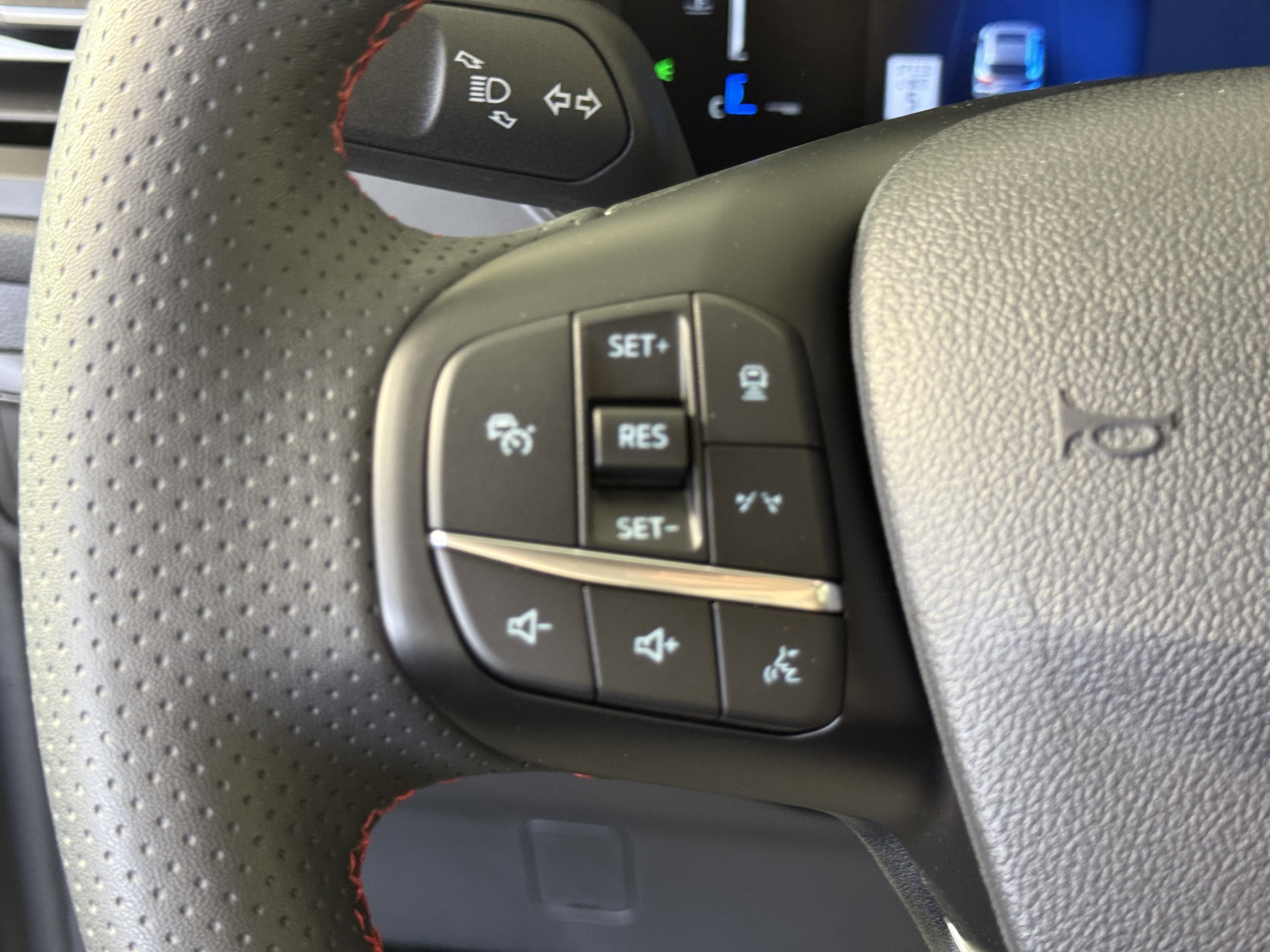 Certified 2023 Ford Escape ST-Line w/ Tech Pack #1 image 24