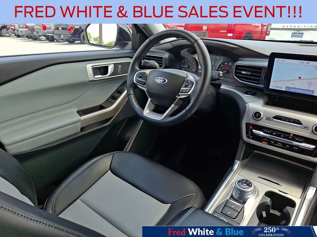 Certified 2023 Ford Explorer XLT w/ Equipment Group 202A AWD/4WD image 14