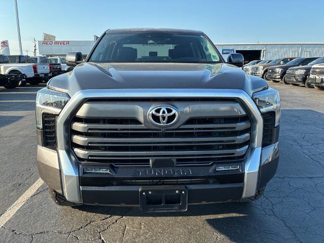 Used 2024 Toyota Tundra Limited AWD/4WD image 2