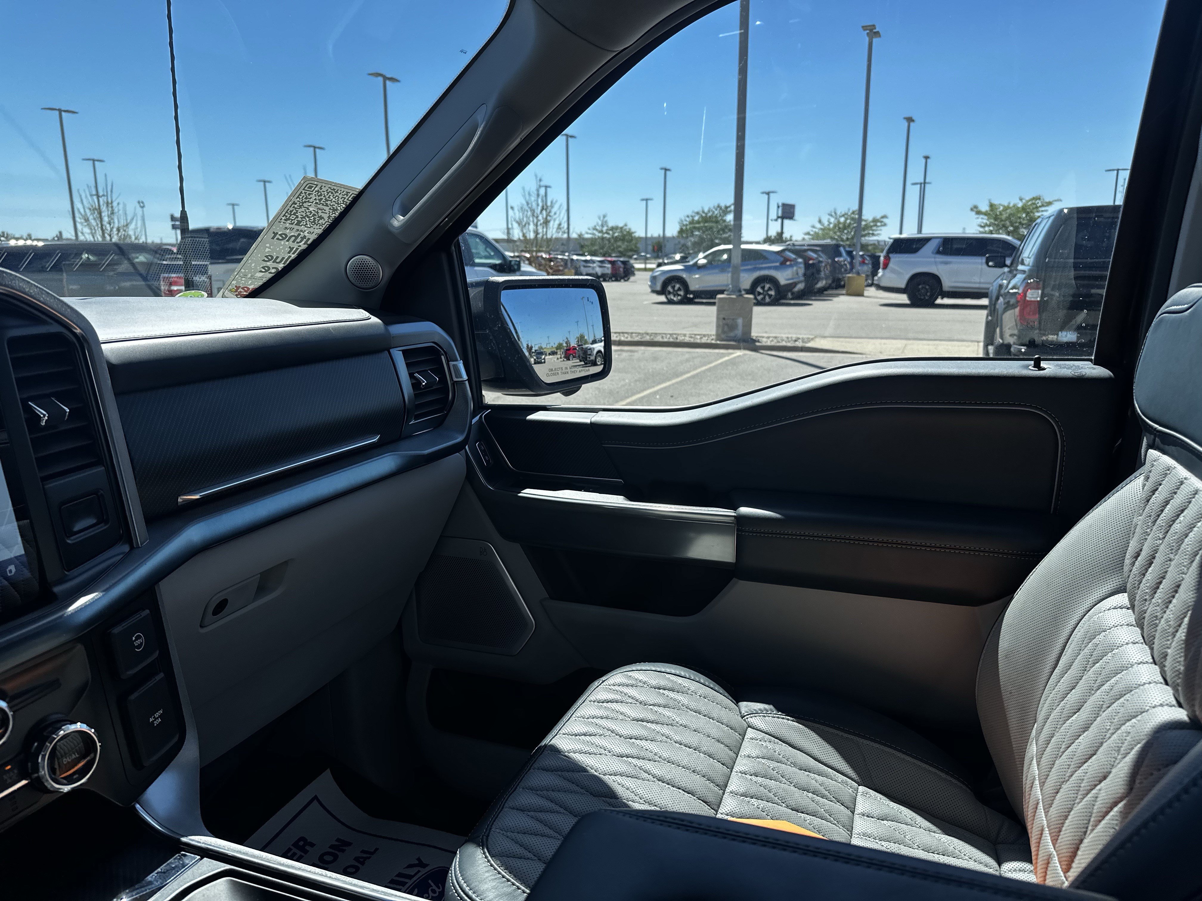 Certified 2022 Ford F150 Limited AWD/4WD image 11