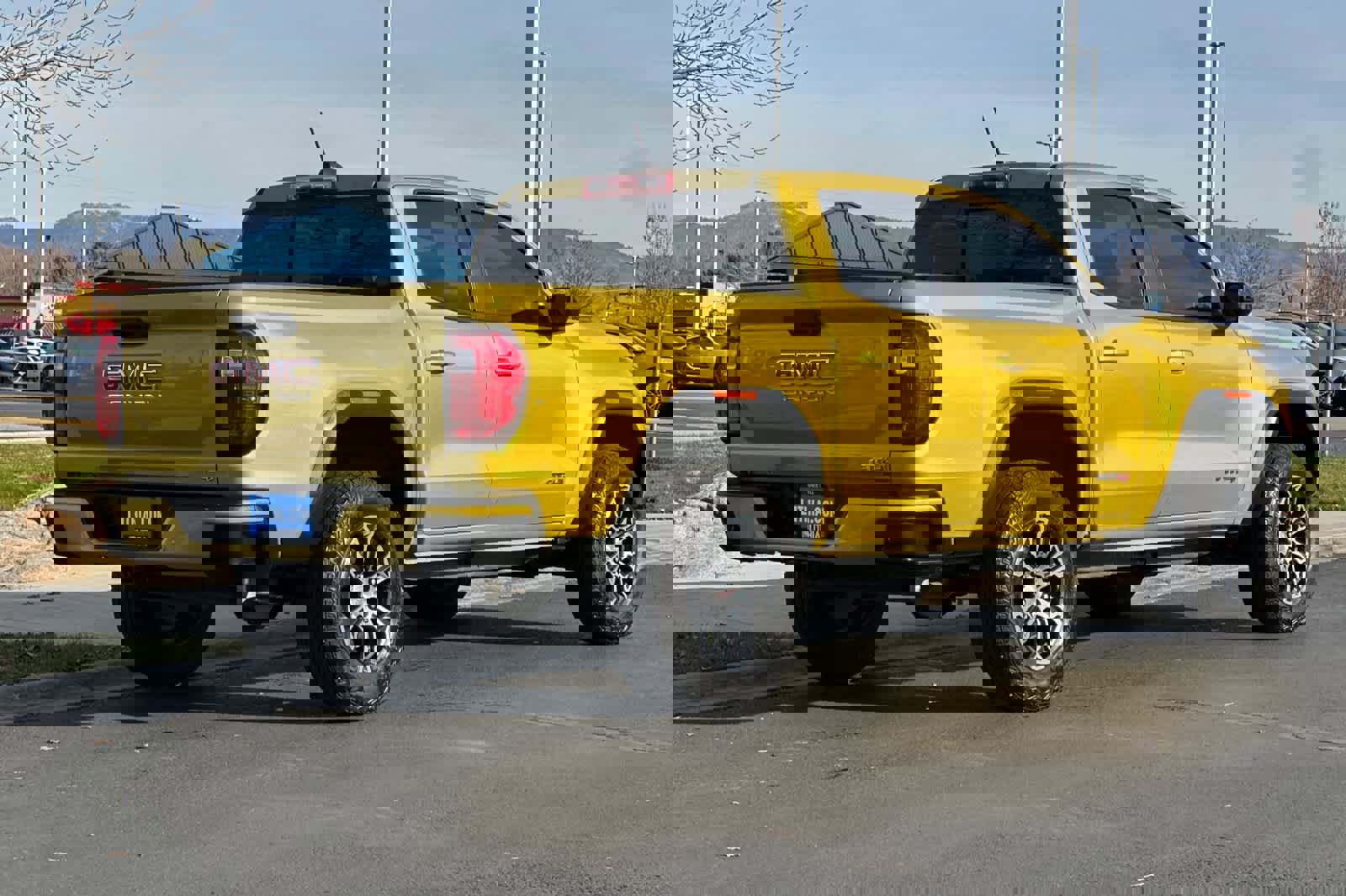 Used 2023 GMC Canyon AT4 w/ AT4 Premium Package video 2