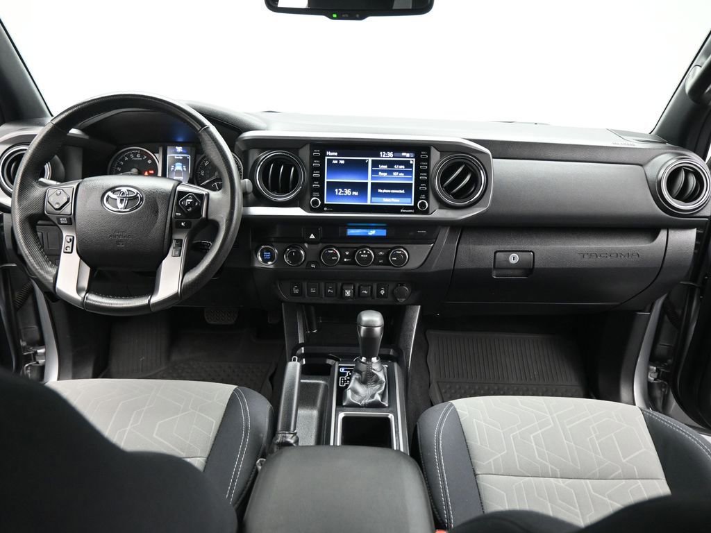 Used 2021 Toyota Tacoma TRD Sport w/ Technology Package image 45