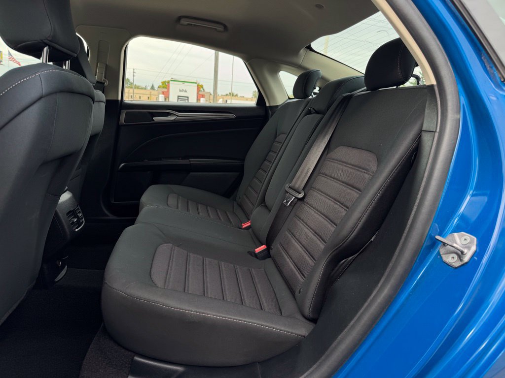 Certified 2020 Ford Fusion SE FWD image 10