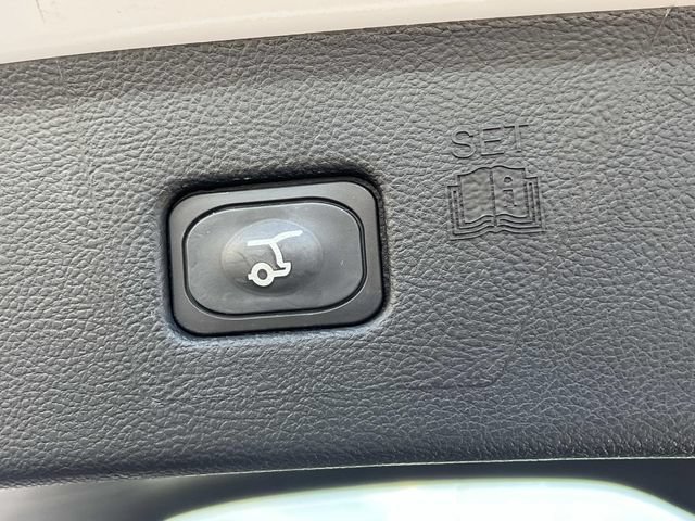 Certified 2024 Ford Edge SEL w/ Convenience Package AWD/4WD image 12