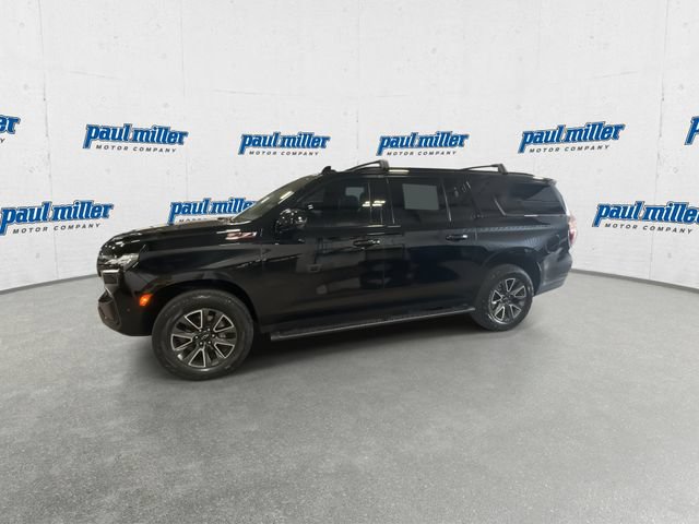 Used 2023 Chevrolet Suburban Z71 w/ Z71 Off-Road Package AWD/4WD image 6