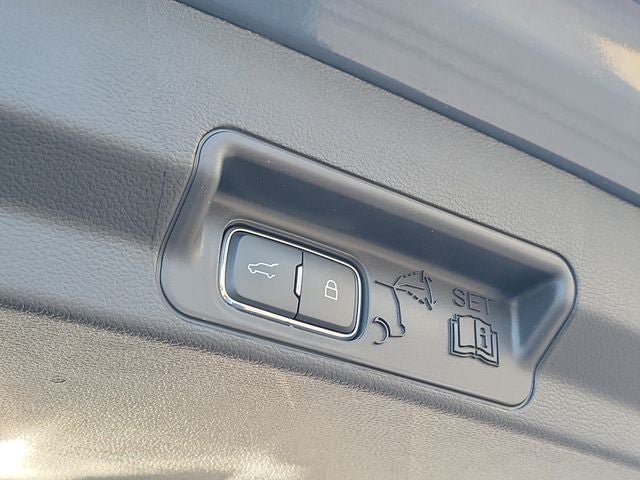 Certified 2025 Ford Explorer ST AWD/4WD image 27