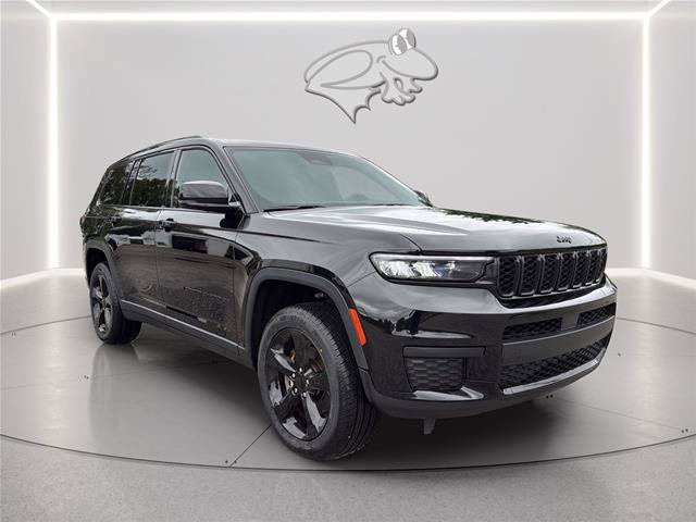 Used 2023 Jeep Grand Cherokee L Laredo AWD/4WD image 8