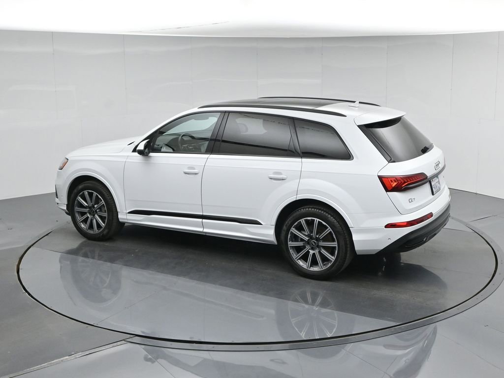 Used 2022 Audi Q7 2.0T Premium Plus w/ Premium Plus Package AWD/4WD image 57