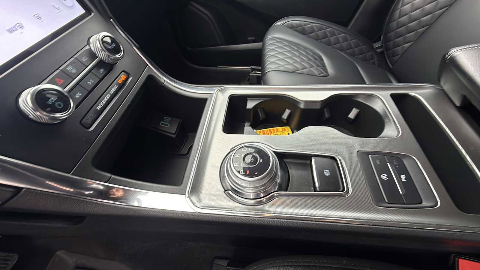 Certified 2024 Ford Edge Titanium image 19