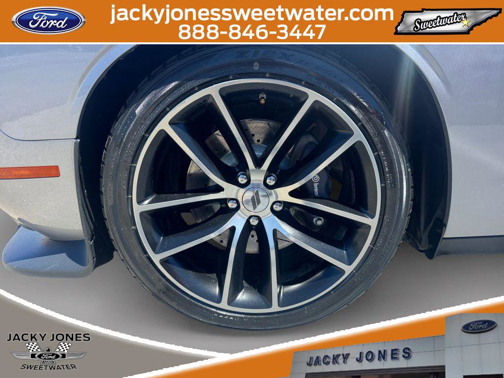 Used 2017 Dodge Challenger R/T Scat Pack RWD image 9