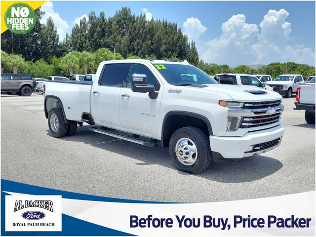Used 2022 Chevrolet Silverado 3500 High Country w/ Technology Package AWD/4WD image 1