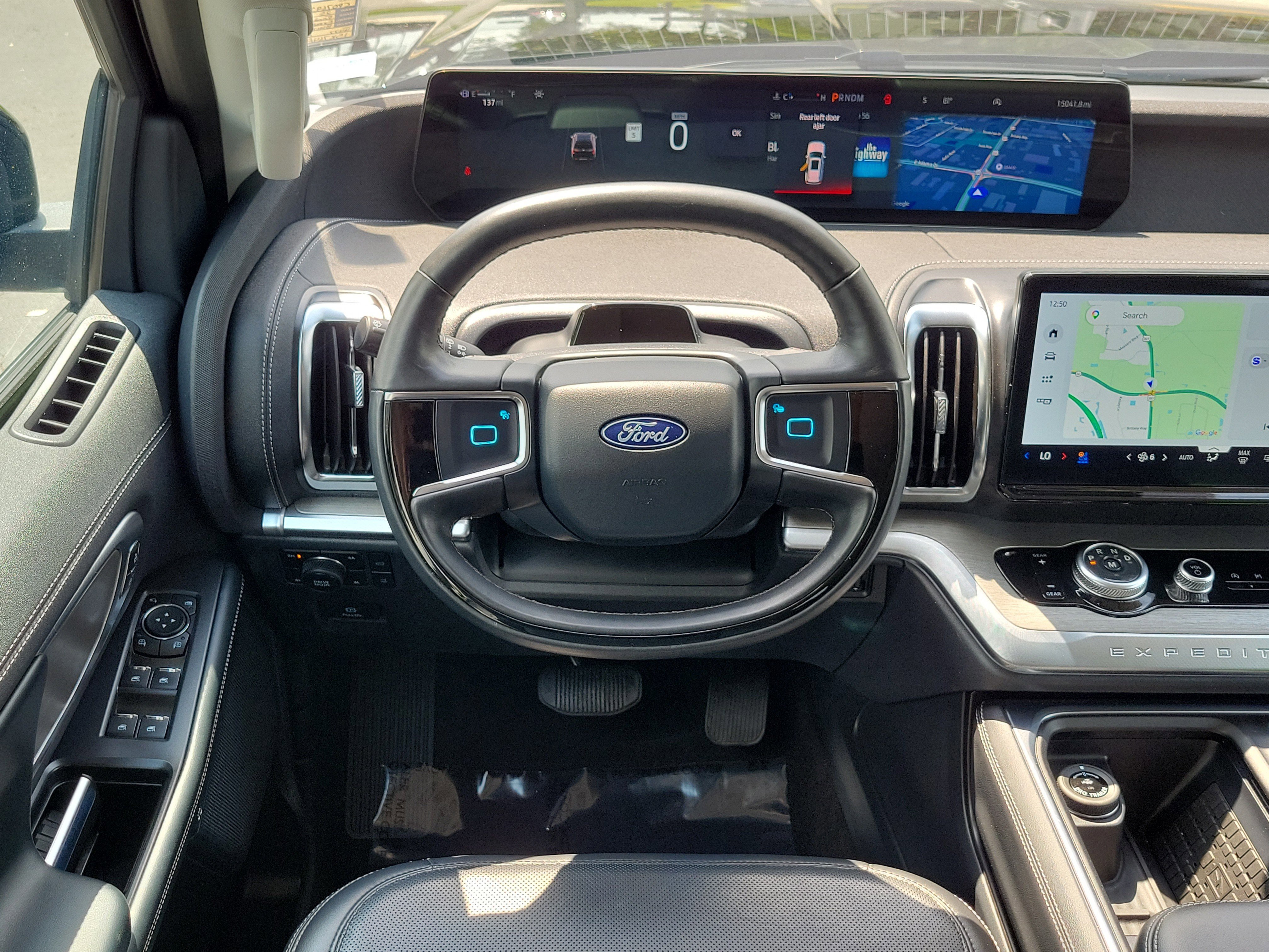 Certified 2025 Ford Expedition Platinum image 18
