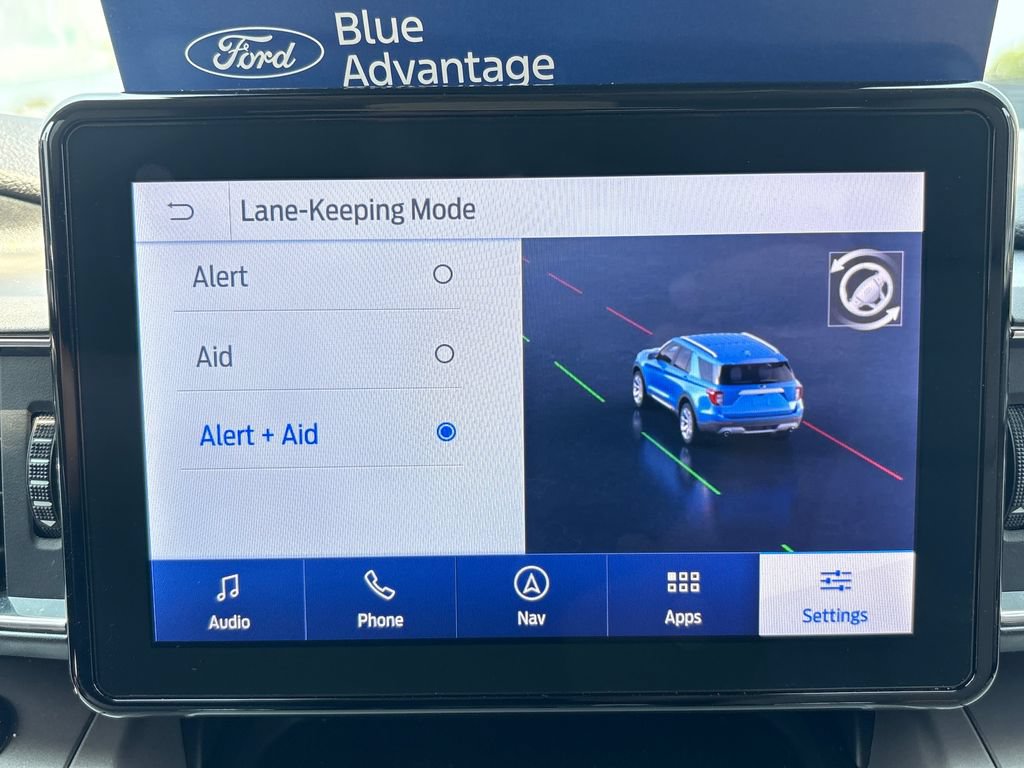 Certified 2023 Ford Explorer XLT w/ Equipment Group 202A AWD/4WD image 38