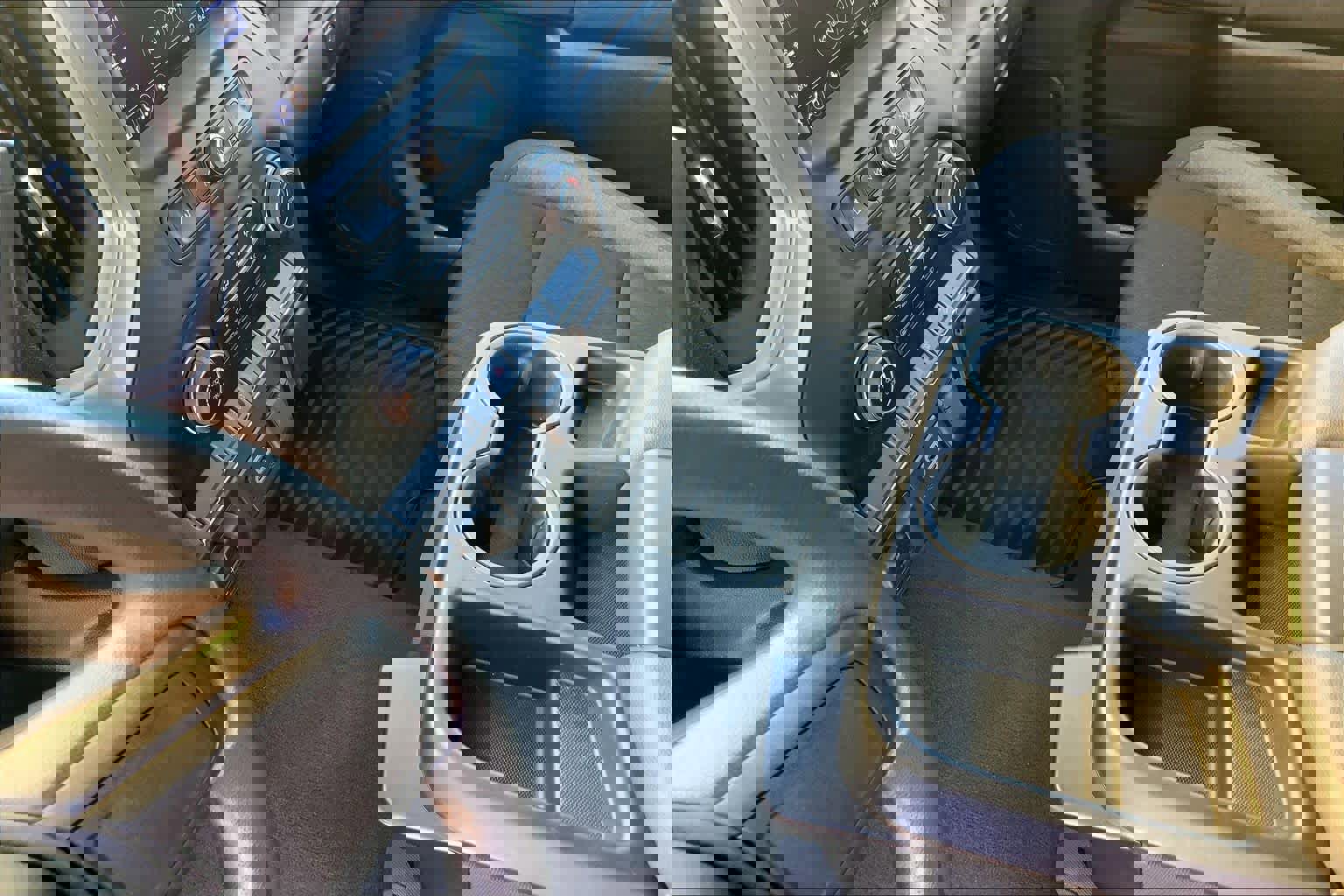 Used 2024 Chevrolet Silverado 2500 Custom w/ Custom Convenience Package image 17