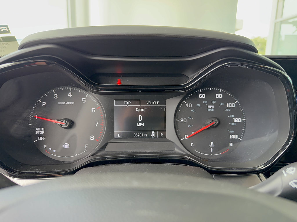 Used 2025 Chevrolet Trax LS FWD image 15