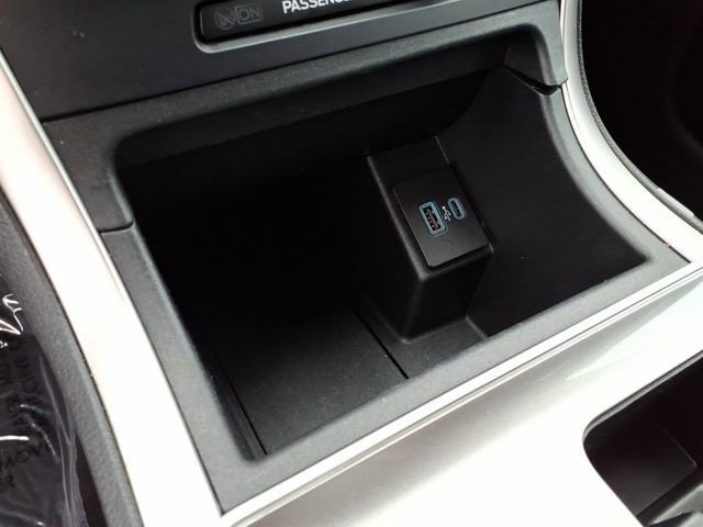 Certified 2024 Ford Edge SEL image 14