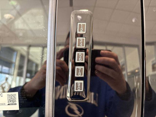 Certified 2023 Ford F150 Raptor w/ Raptor 37 Performance Package image 35