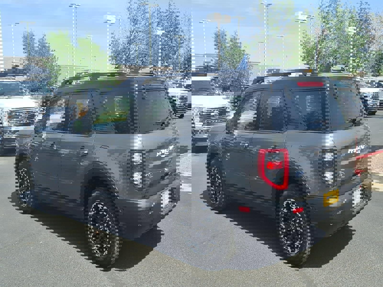 Certified 2025 Ford Bronco Sport Outer Banks w/ Outer Banks Tech Package+ image 3