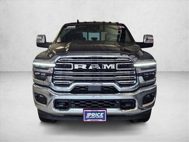 Used 2025 RAM 2500 Laramie AWD/4WD image 2