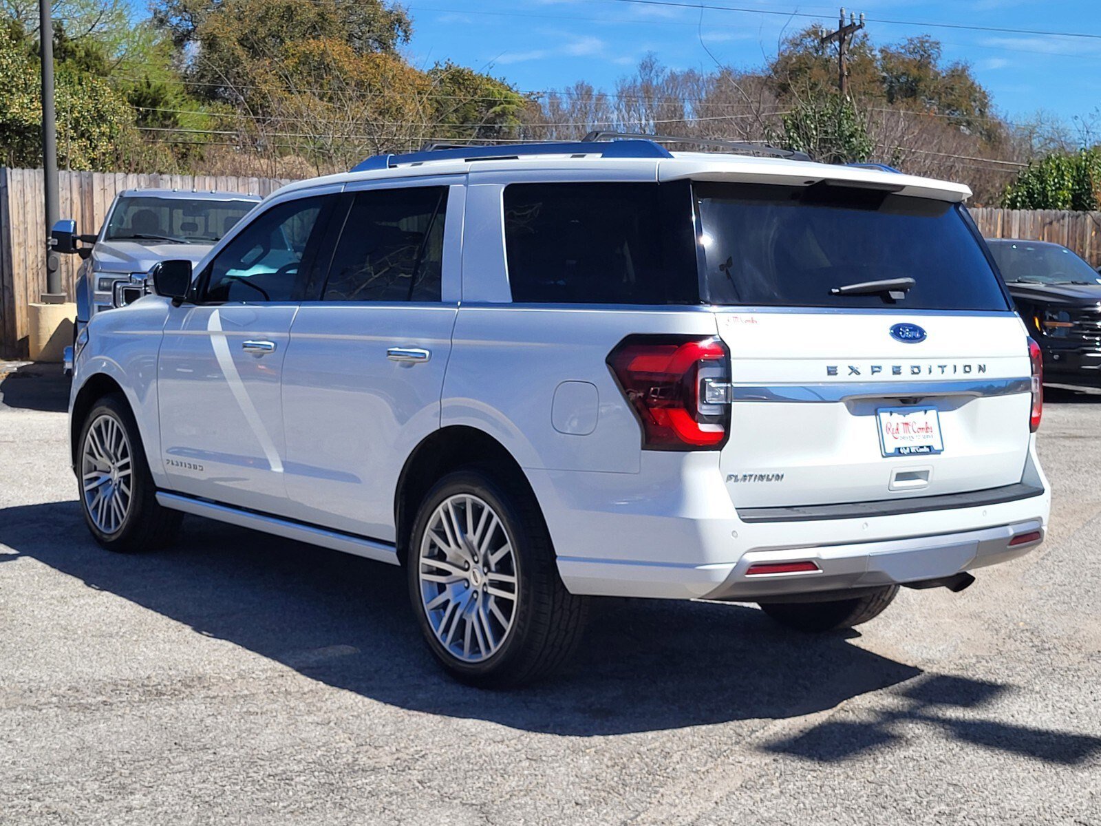 Certified 2023 Ford Expedition Platinum image 6