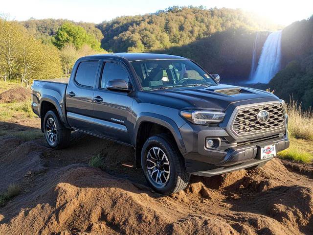Used 2023 Toyota Tacoma TRD Sport image 8