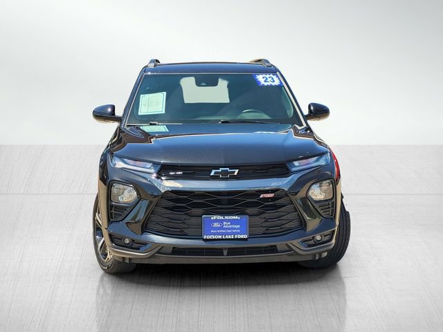 Used 2023 Chevrolet TrailBlazer RS w/ Convenience Package AWD/4WD image 2