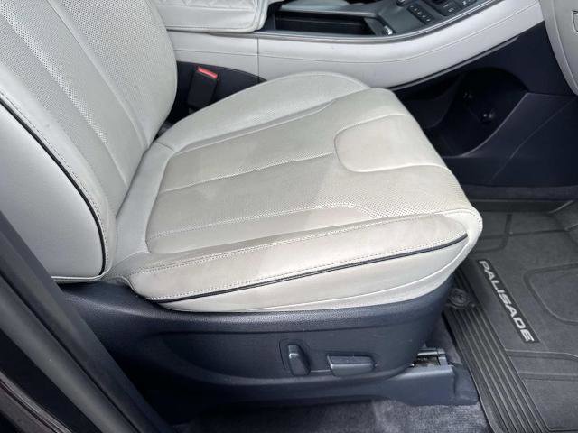 Used 2021 Hyundai Palisade Limited FWD image 11