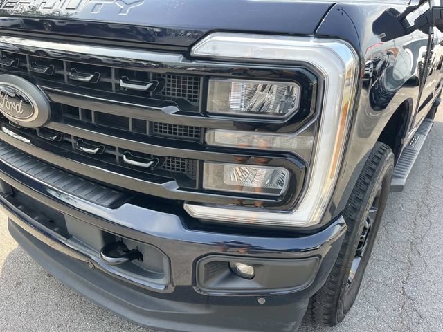 Certified 2024 Ford F250 Lariat w/ Lariat Ultimate Package AWD/4WD image 11