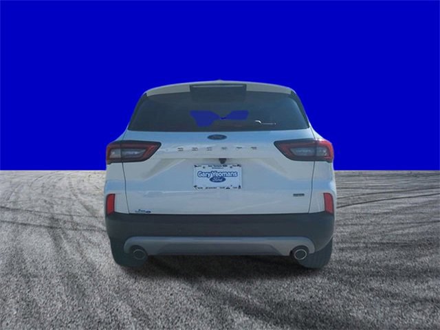 Certified 2023 Ford Escape SE image 4