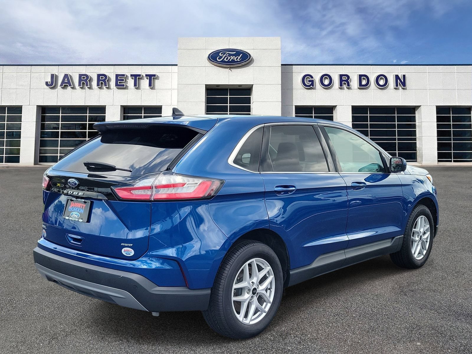 Certified 2024 Ford Edge SEL AWD/4WD image 4