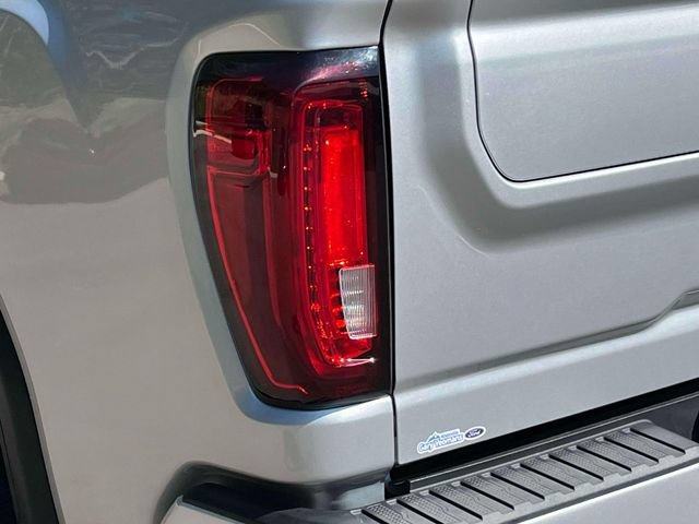 Used 2022 GMC Sierra 2500 Denali w/ Denali Ultimate Package AWD/4WD image 10