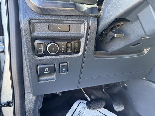 Certified 2025 Ford F150 Lariat w/ Equipment Group 502A High image 19