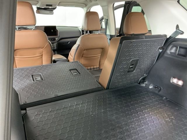 Certified 2025 Ford Bronco Sport Outer Banks w/ Sasquatch Outer Banks Package image 25