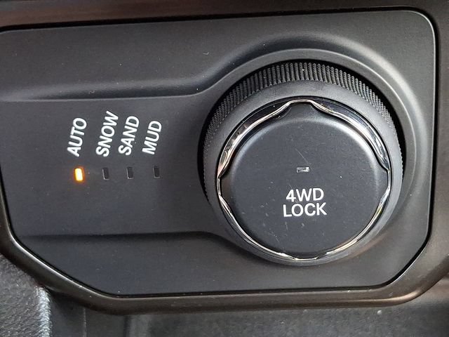 Used 2020 Jeep Renegade Limited AWD/4WD image 33
