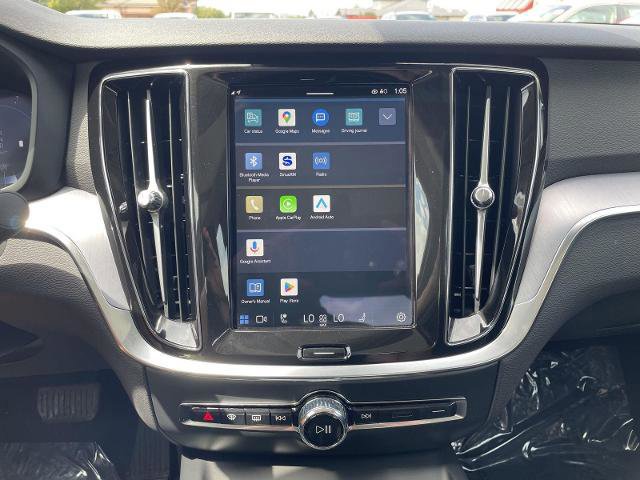 Used 2025 Volvo S60 B5 Core image 22