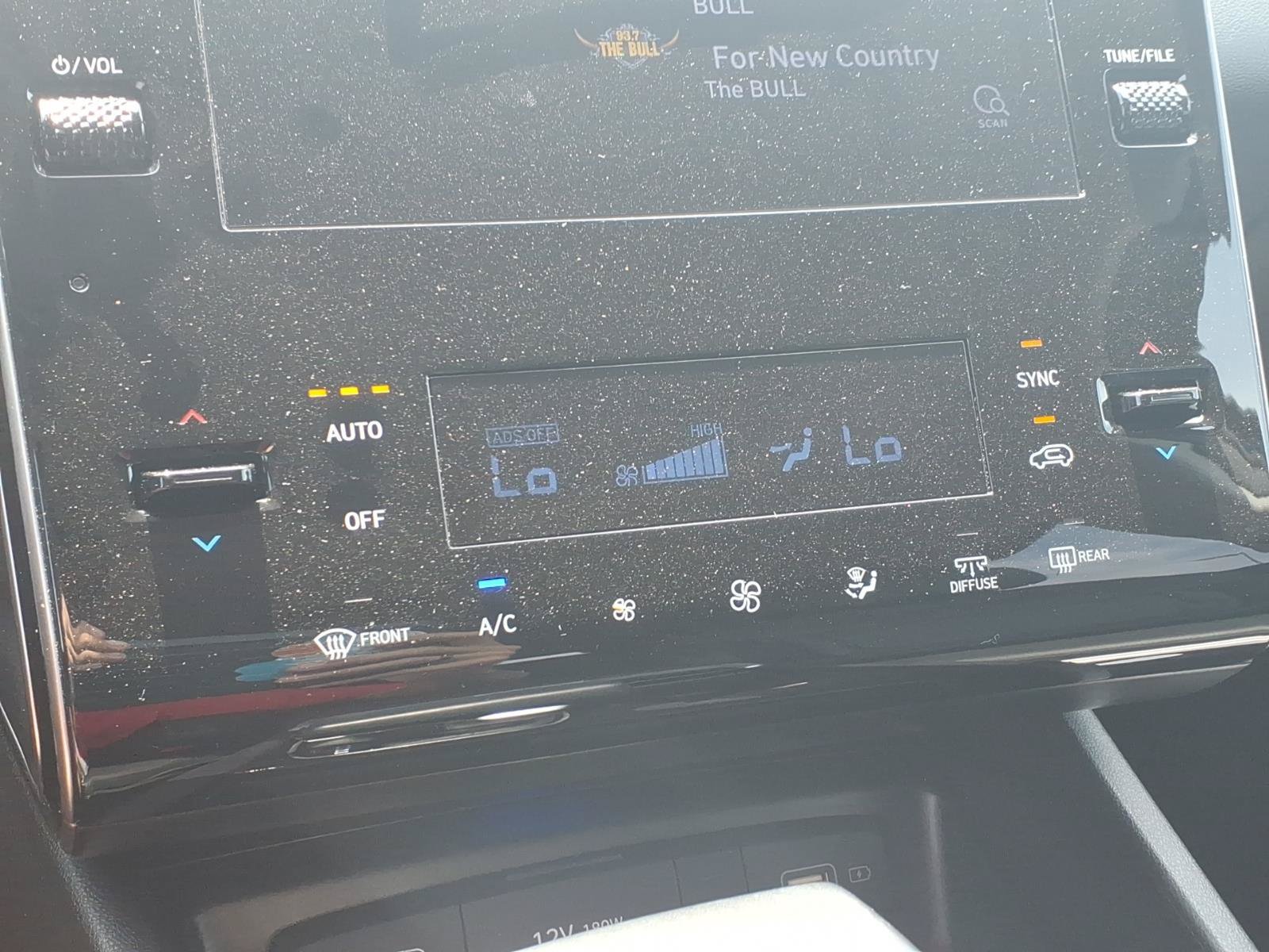 Used 2023 Hyundai Tucson SEL w/ Convenience Package AWD/4WD image 9