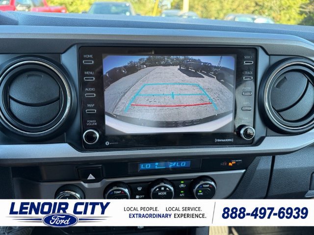 Used 2021 Toyota Tacoma SR5 AWD/4WD image 32