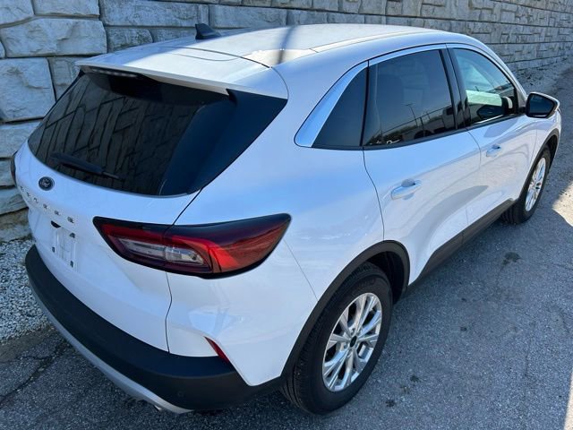 Certified 2023 Ford Escape Active w/ Tech Pack #2 image 3