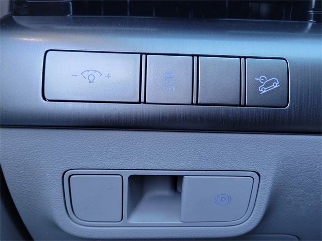 Used 2024 Hyundai Kona SEL image 18