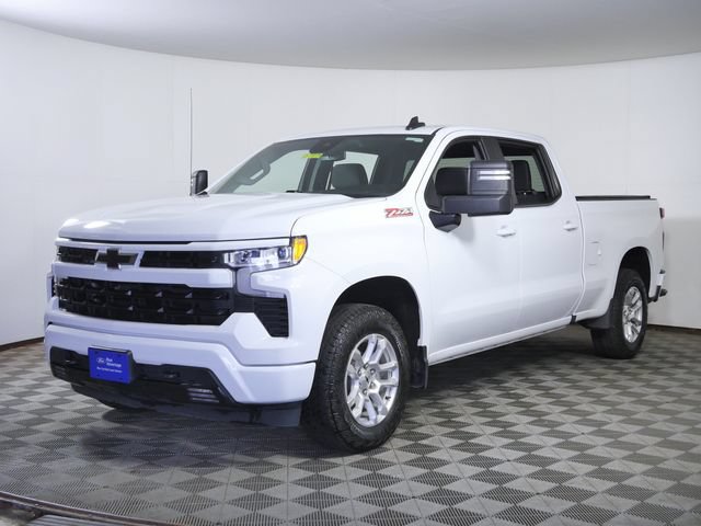 Used 2024 Chevrolet Silverado 1500 RST AWD/4WD image 2