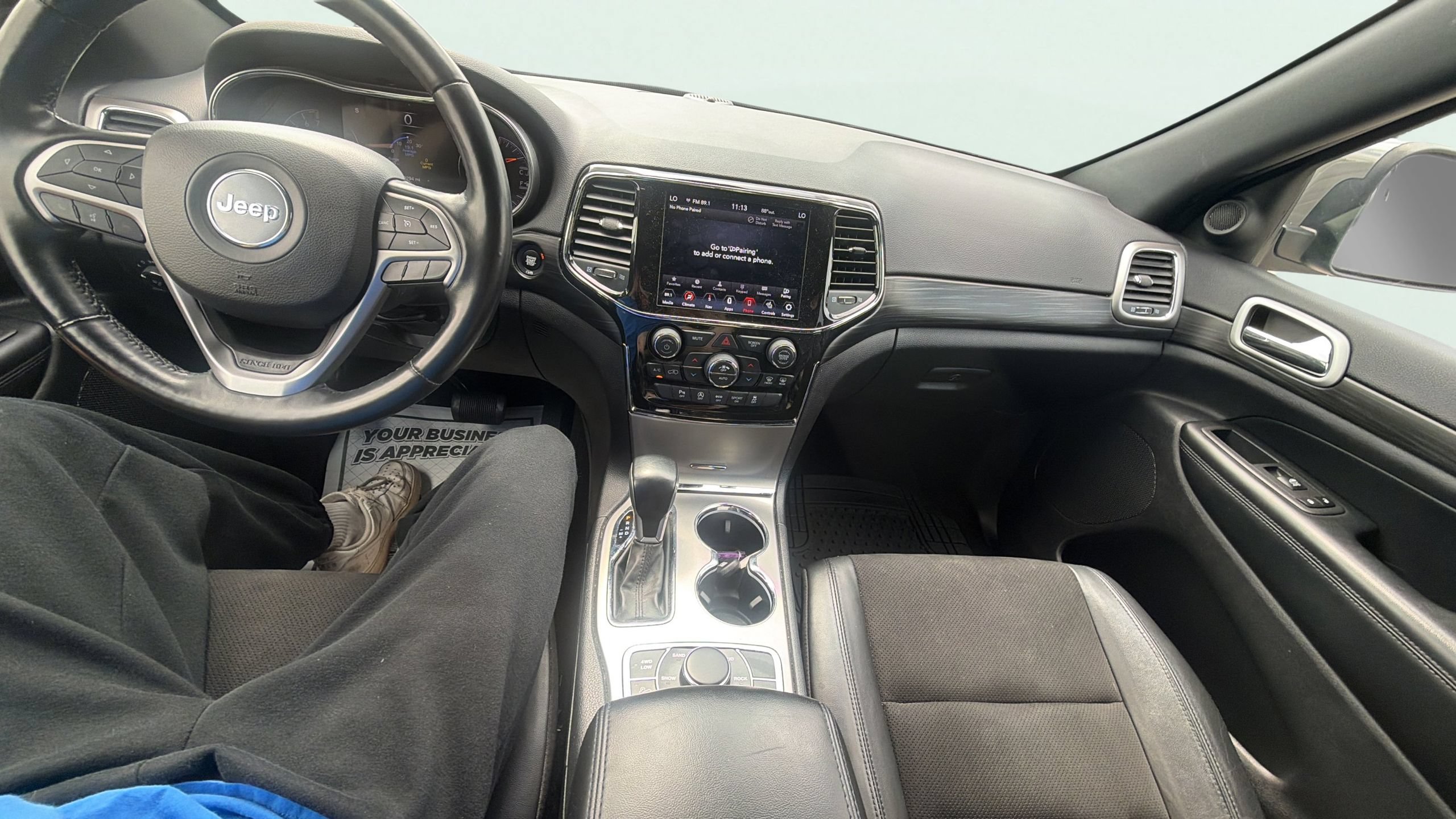 Used 2022 Jeep Grand Cherokee Laredo X AWD/4WD image 21