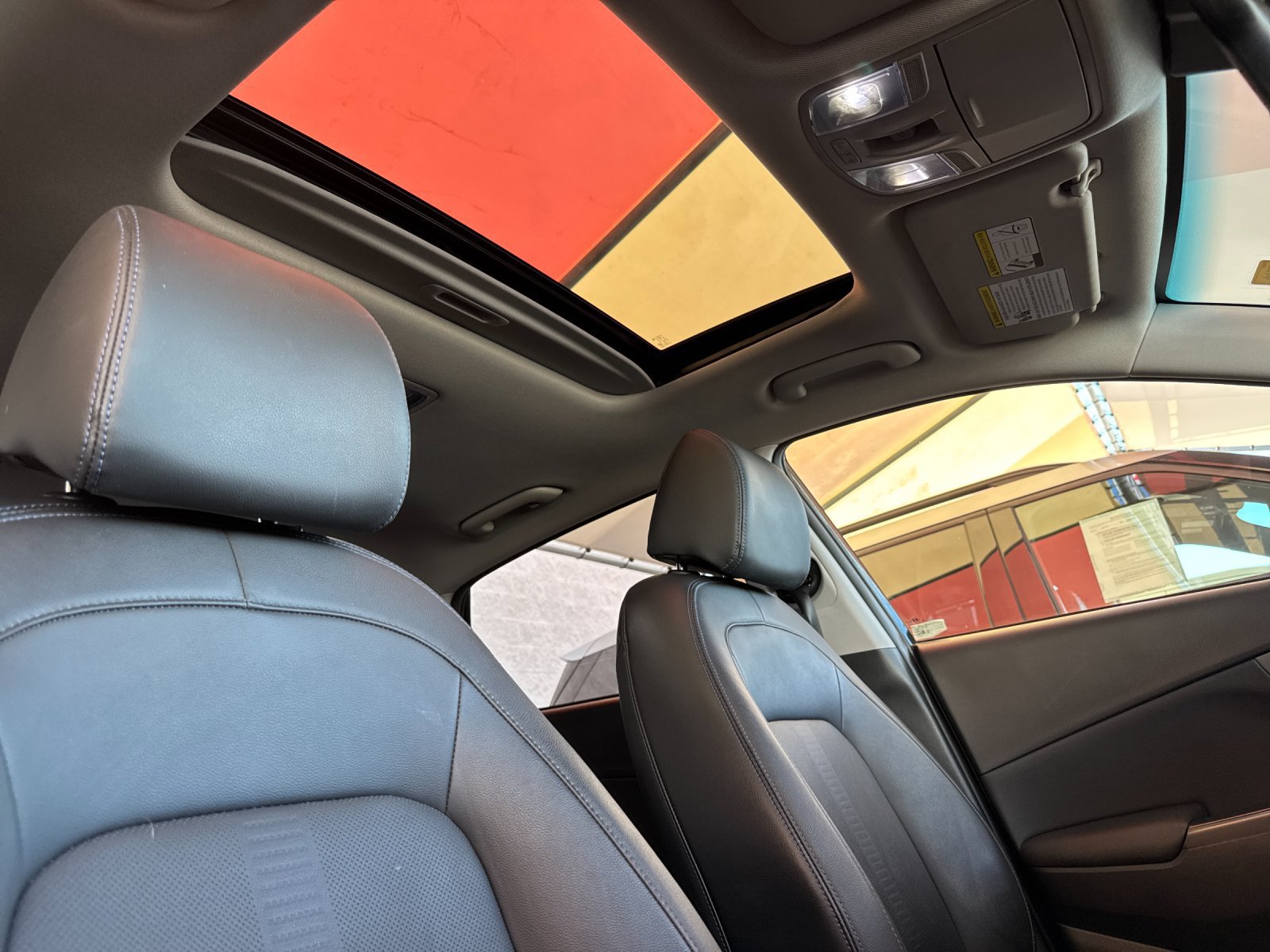 Used 2023 Hyundai Kona Limited FWD image 18